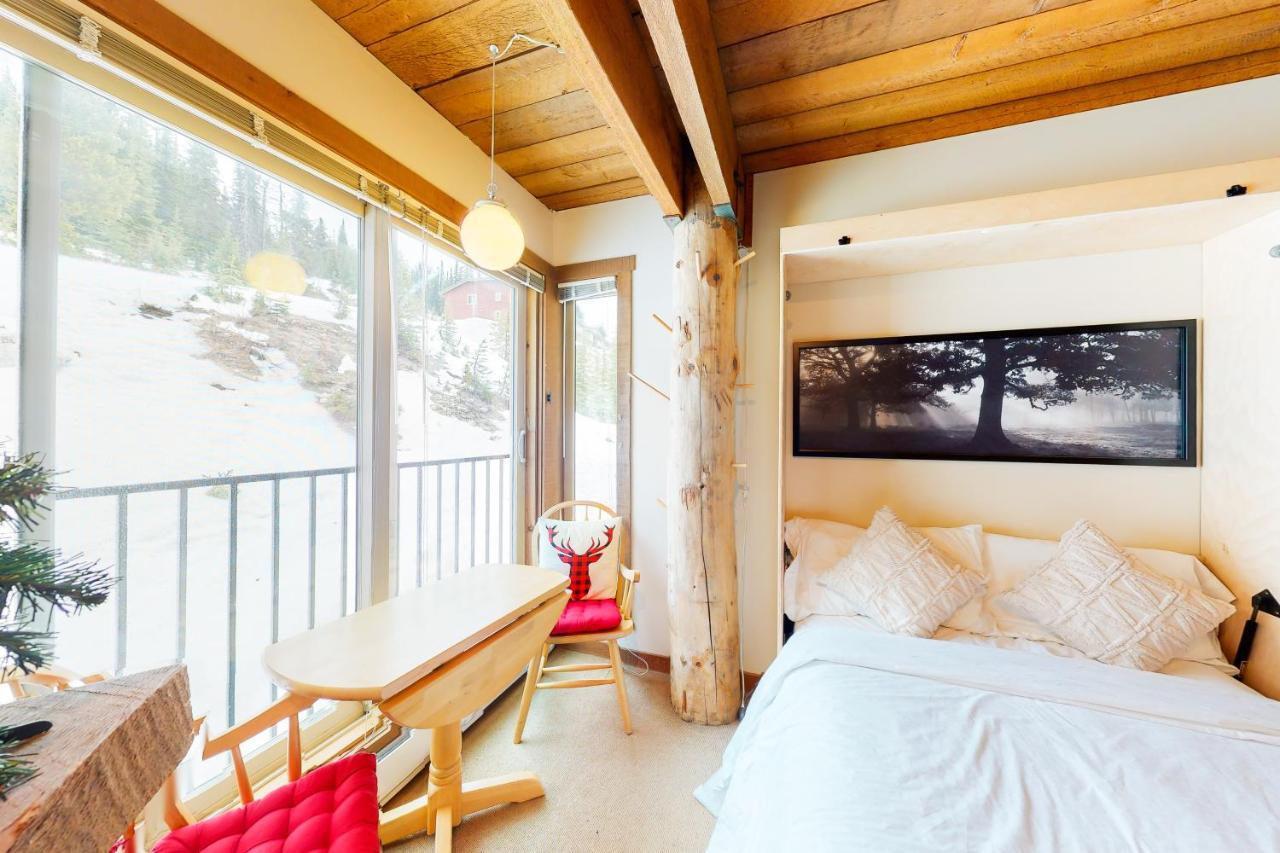 Hotel Moguls 813 Big White Exterior foto